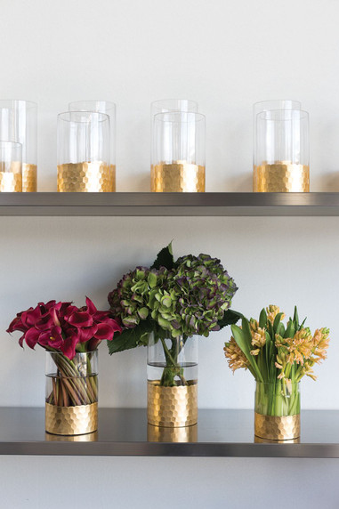 VCY0408 - Cylinder Glass Vase with Gold Foil Honeycomb - 4" x 8"