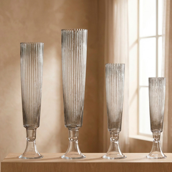 VTV3222 - Clear Fluted Trumpet Vase - 22"