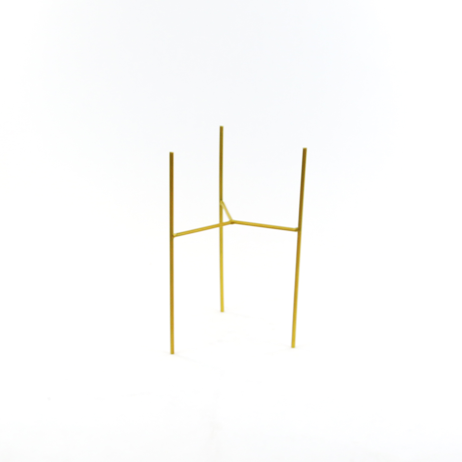 META011GD Reversible Gold Metal Vase Stand 10.25" H (1 pc)