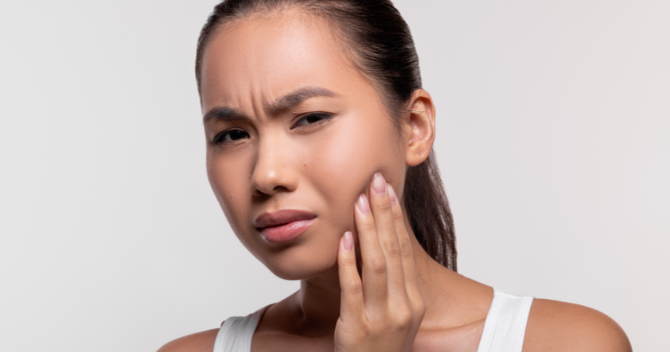 Zahnsensibilität nach dem Bleaching – Woher kommt sie und wie kann man sie lindern?