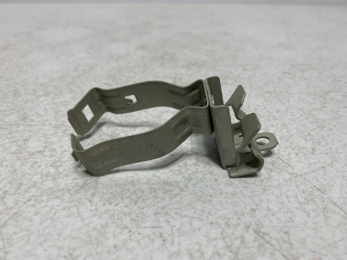 Caddy 16M24 EMT Hanger 1" Conduit Spring Steel (lot of 67)