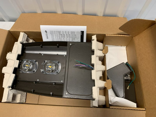 Cooper Lighting RRV-C40-D-UNV-T3-SA-BZ LED Light 131W 120-277V