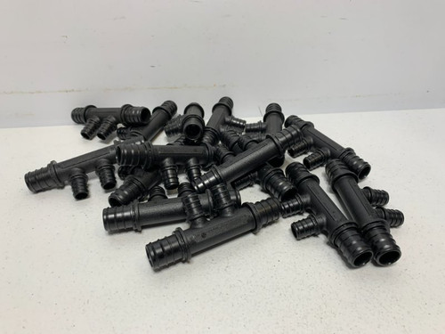 Rehau 3/4"x3/4"x1/2"x1/2" Tee Polyalloy Fitting (lot of 5)