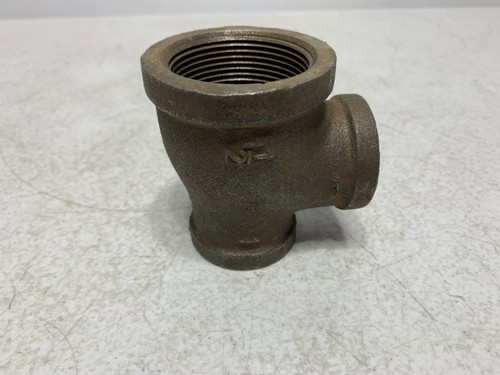 Unbranded 1-1/2" x 1" x 1" Galvanized Reducing Tee