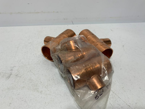 Unbranded 1-1/4" x 1-1/4" x 3/4" Copper Tee Fitting (lot of 4)