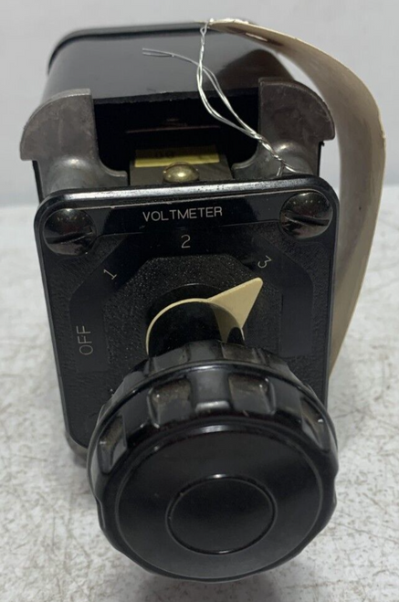 General Electric 16SB1CF22X2 Voltmeter Auxiliary Control Switch Type SB-1
