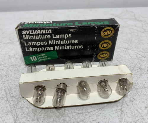 Sylvania 48MB Mini Lamps 32 Watt (lot of 20)