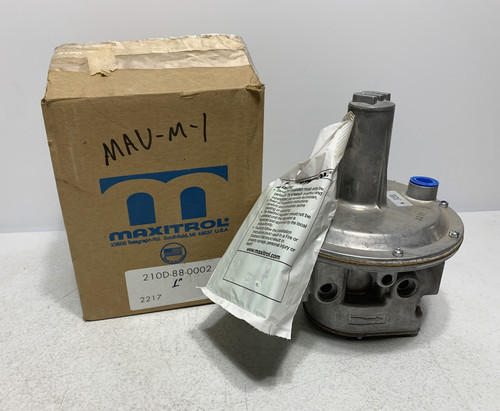 Maxitrol 210D-88-0002 Gas Pressure Regulator 1-1/4" NPT