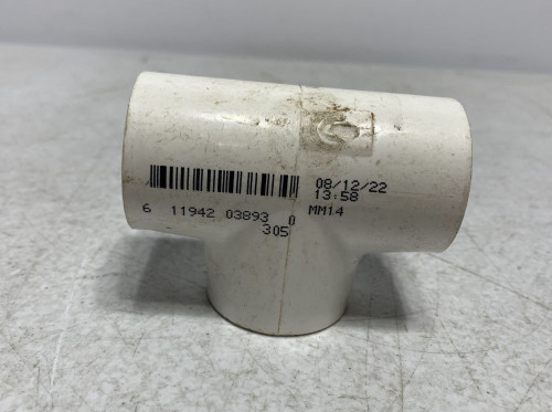 Charlotte Pipe 1" PVC Tee Schedule 40 (lot of 2)