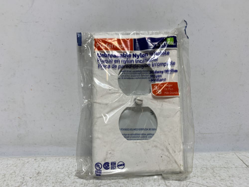 Leviton R62-PJ8-W Wall Plate 1-Gang Duplex Midway White