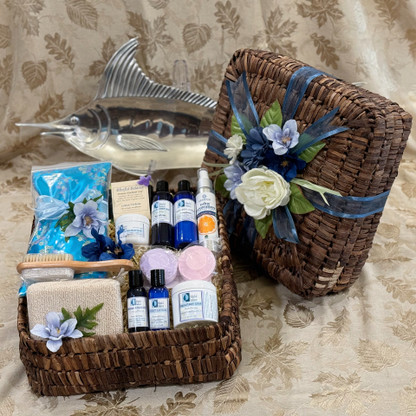 State Themed Gift Basket Idea