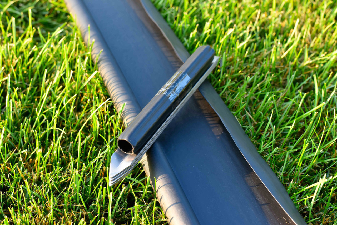Pro-Lip 20' Edging Section with Stake Kit | Kurtz Bros