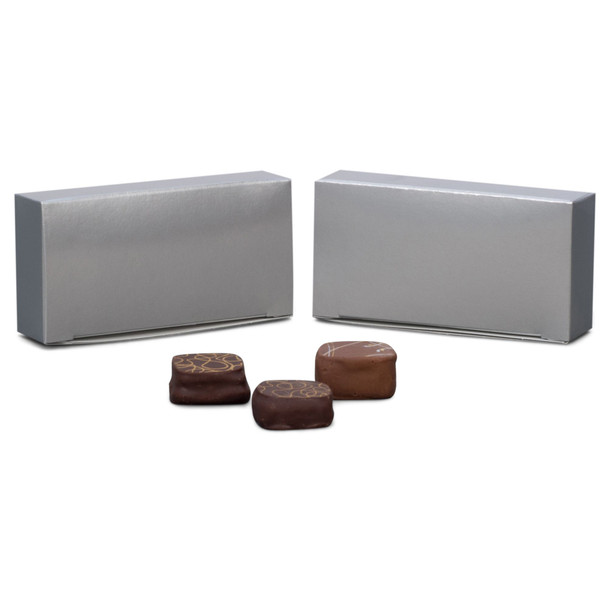50 Boxes - 1/4 lb. Long Candy Boxes - Silver - 4-1/2" x 2-5/16" x 1-1/8"