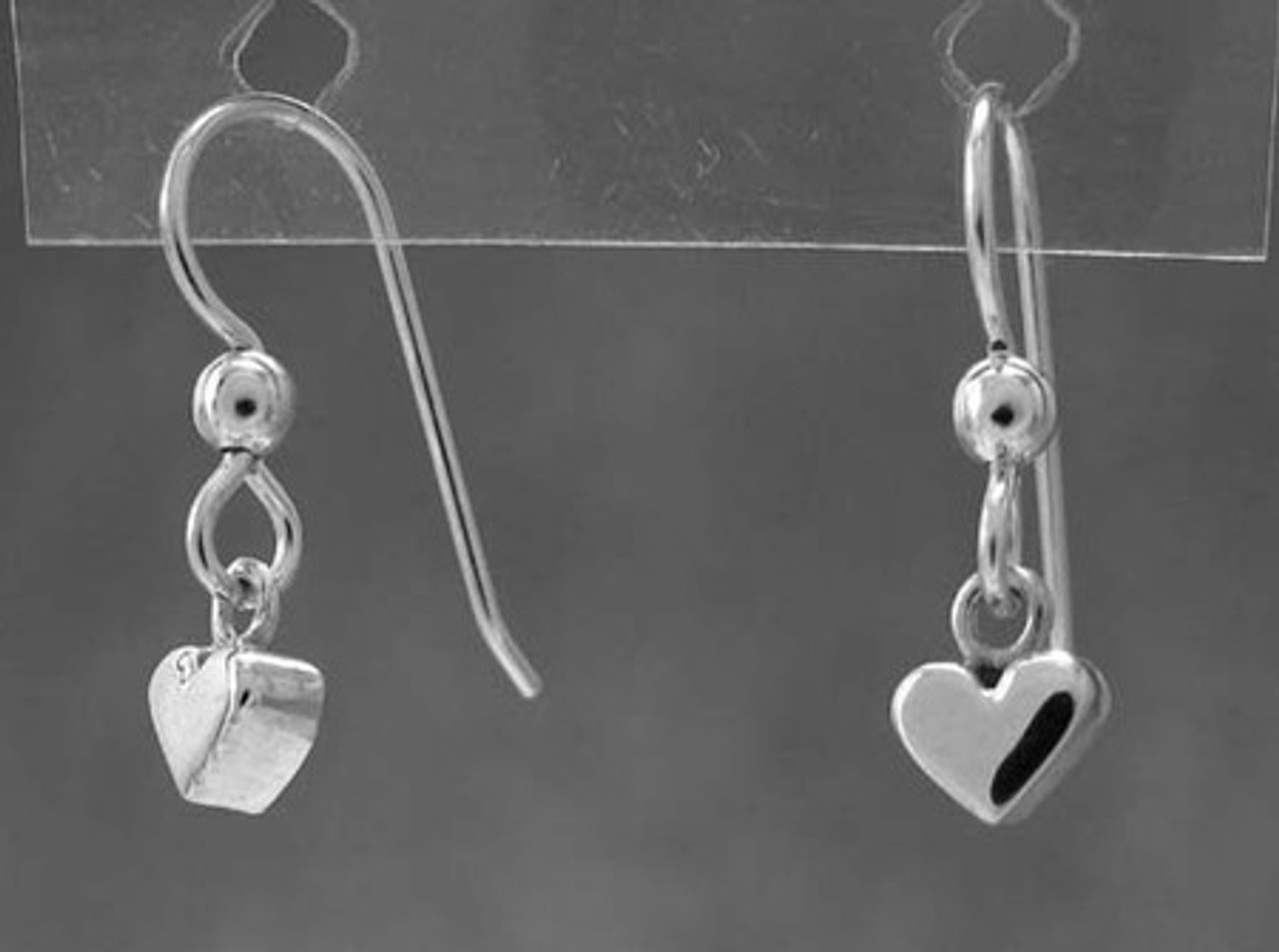 Viviana silver heart stud earrings – Coco and Peach Jewelry