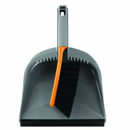 Casabella dustpan and brush set