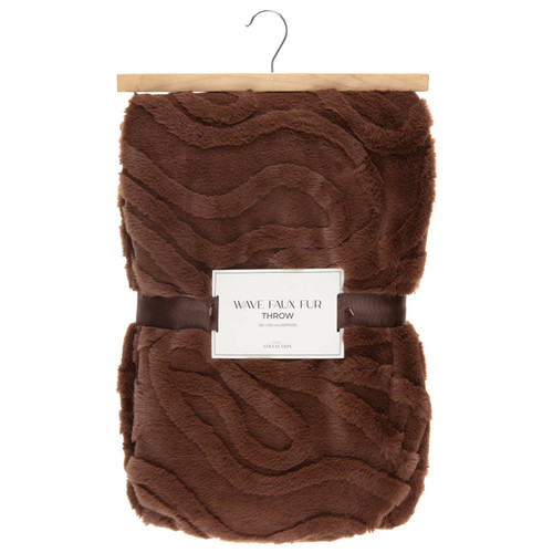 Home Collection Wave Faux Fur Throw - Brown