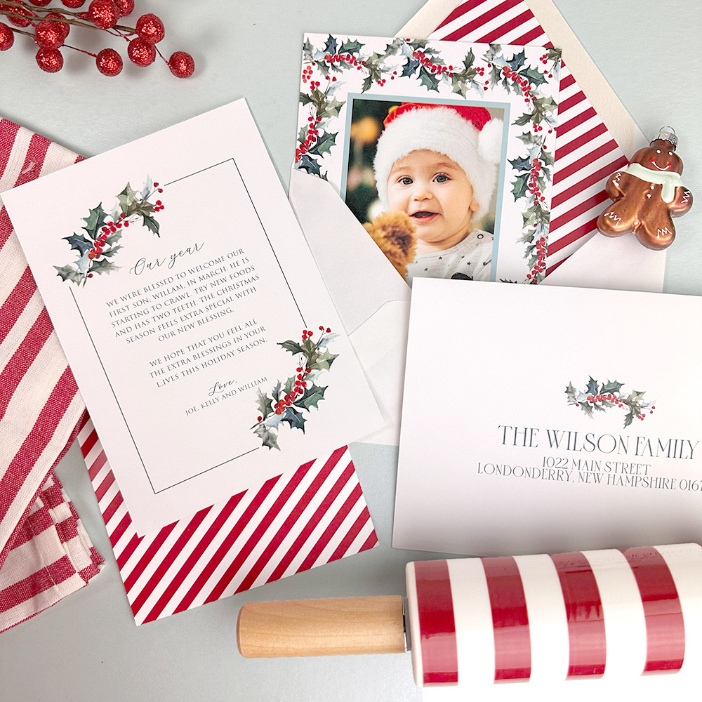 Holly Frame Holiday Suite