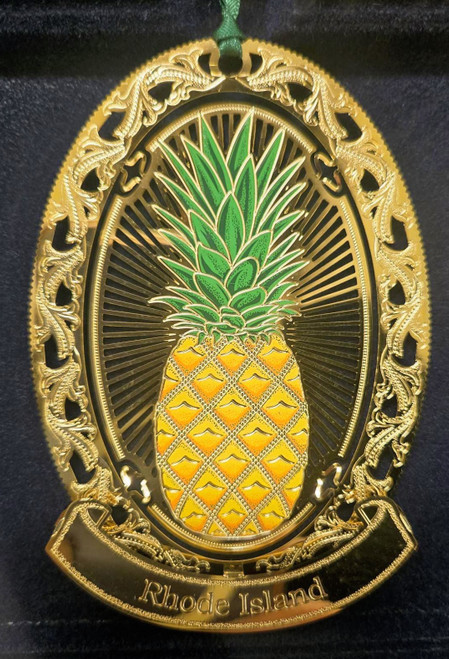 Ornament: Pineapple Greeting