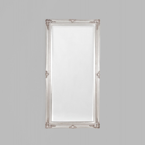 JULIETTE WHITE MIRROR 74X150CM.

TRADITIONAL STYLE MIRROR FEATURING A DETAILED SILVER FRAME.

AVAILABILITY: USUALLY SHIPS IN 2-4 WEEKS.