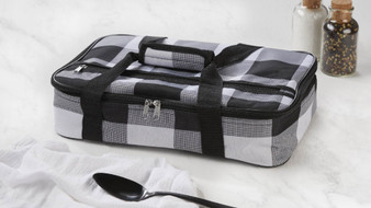 FARMHOUSE PLAID CASSEROLE TOTE