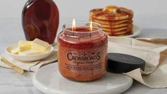 BUTTERED MAPLE SYRUP 16OZ CANDLE