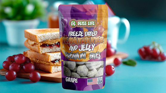 PEANUT BUTTER & GRAPE JELLY FREEZE DRIED BITES