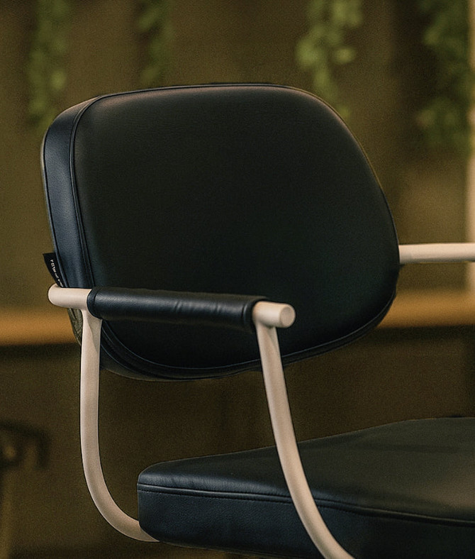 Maletti Chelsea Black Upholstery - White Frame Styling Chair - Hydraulic