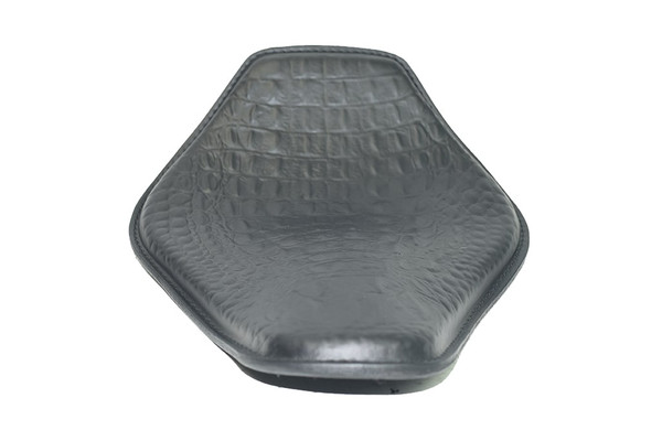 Black Snub Nose Embossed Alligator 10 x 13 Spring Solo Seat Front View