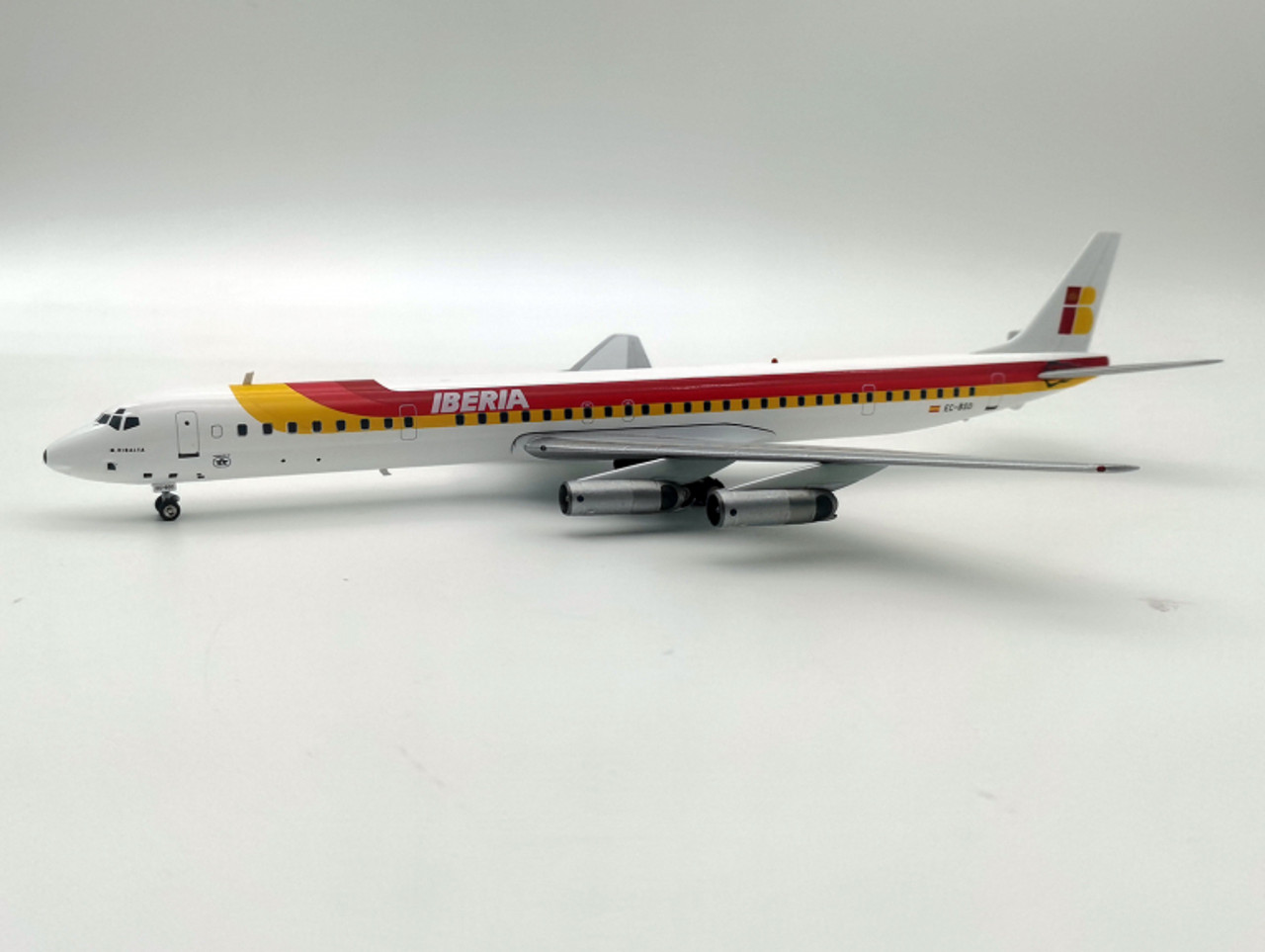 Iberia McDonnell Douglas DC-8-63 EC-BSD with stand IFDC863IB0822 1:200