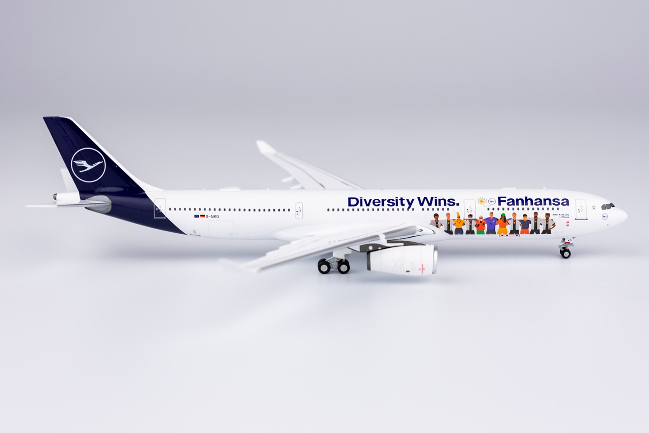 FDA 1/300 スケール　AIRCRAFT MODELS NG Models Lufthansa A330-300 Fanhansa with Diversity Wins D-AIKQ