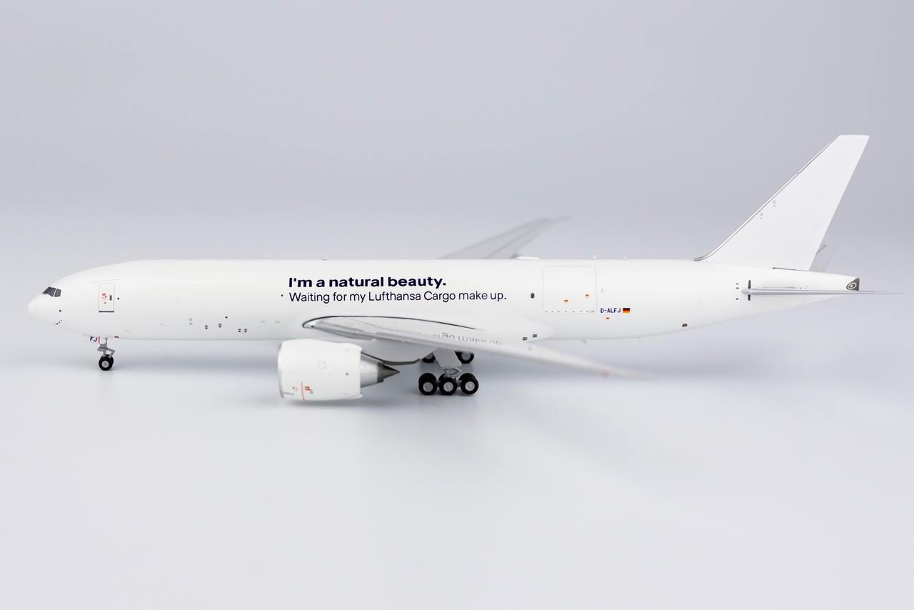 ルフトハンザカーゴ 777F D-ALFI 1/400 Amazon.co.jp: NGmodel ルフトハンザカーゴ 777F D-ALFI 1/400