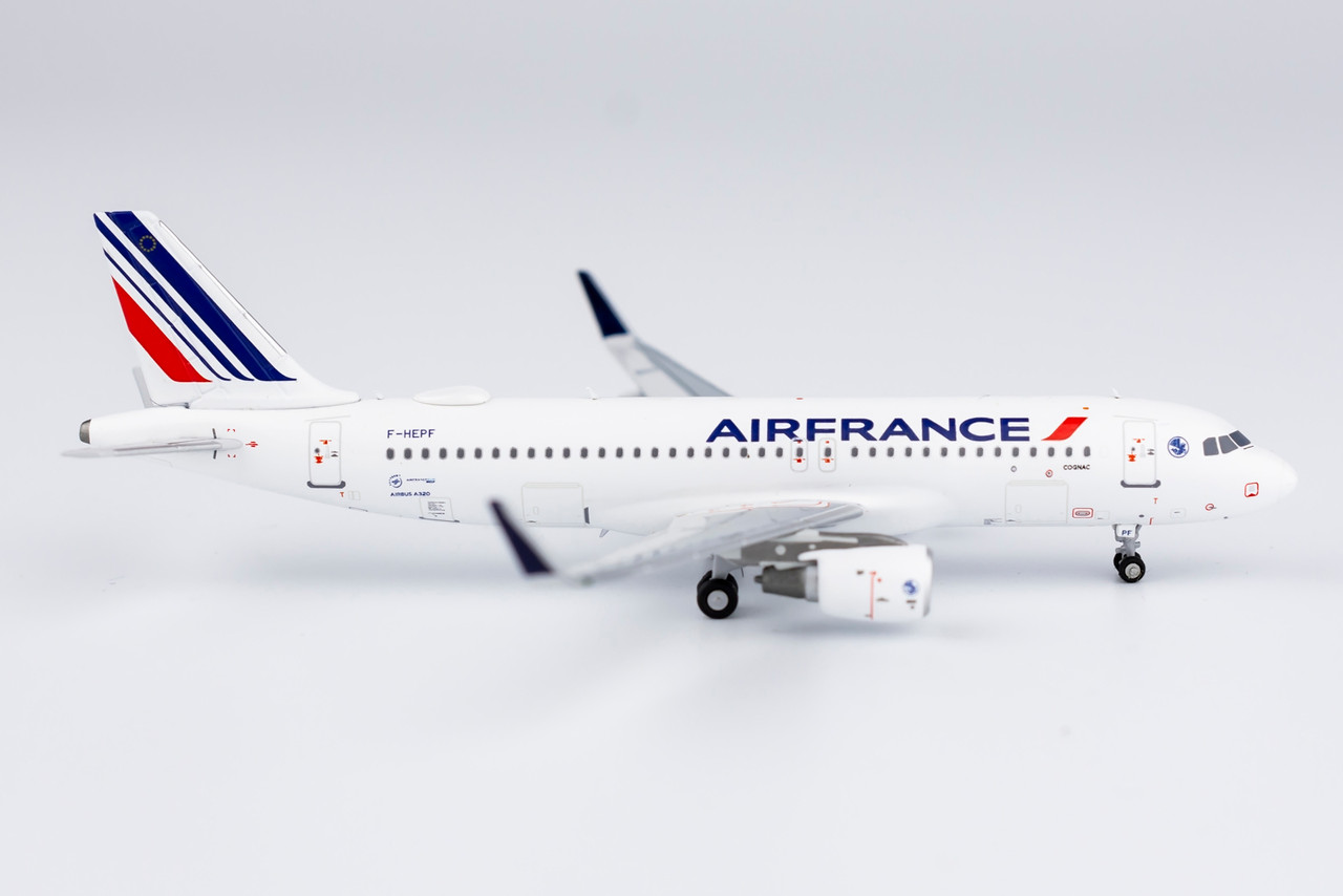 NG Models Air France A320-200/w F-HEPF 15005 1:400