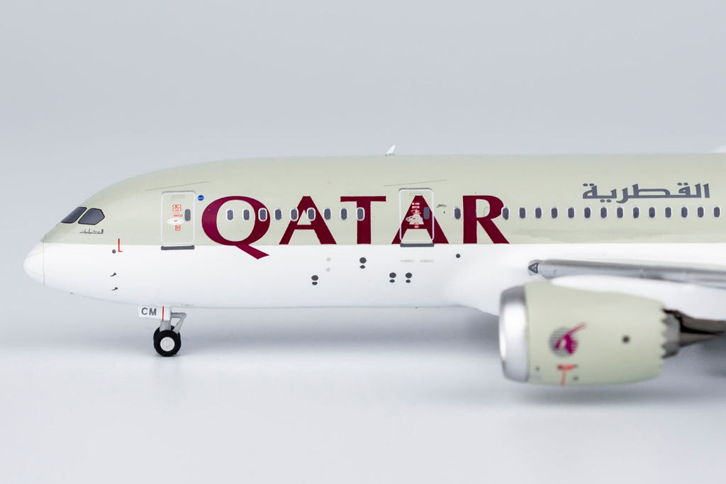 Qatar Airways 787-8 Dreamliner A7-BCM 59008 1:400
