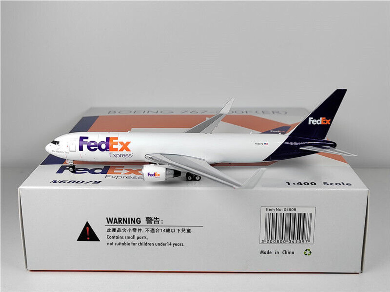 飛行機模型 1/200 航空機 MD-11 フェデックス Fedex