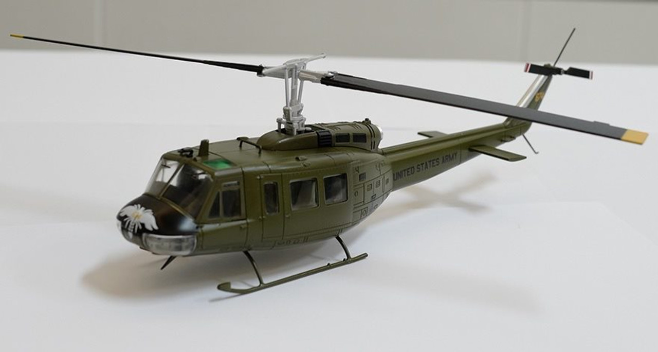 UH 1 Huey Die Cast Model AF1 0151BW 1 48