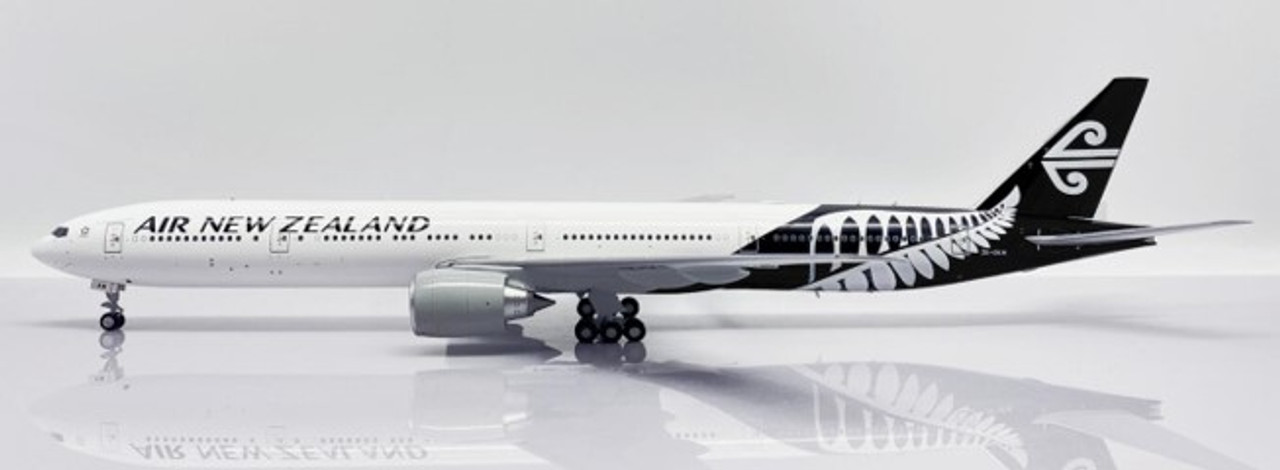 Air New Zealand B777-300ER ZK-OKM JC2ANZ304 1:200