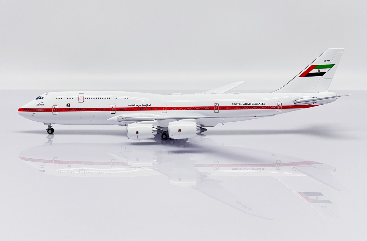 JC Wings Abu Dhabi Amiri Flight B747-8 BBJ A6-PFA LH4GOV354 1:400