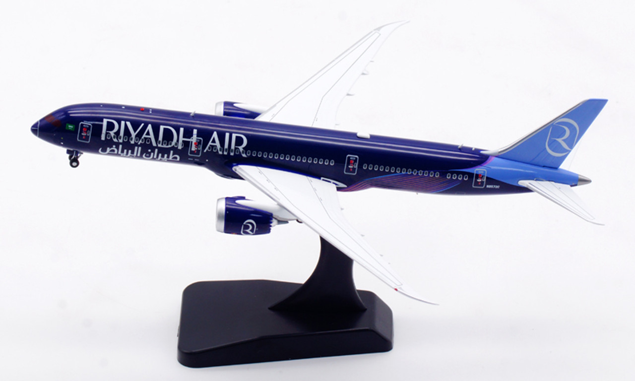 Riyadh Air Boeing 787-9 Dreamliner N8572C rolling detachable magnetic  undercarriage AV4173 1:400