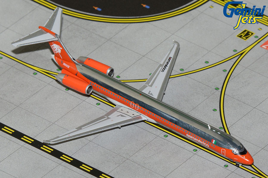 Gemini Jets Aeromexico MD-80 polished w/ orange cheatline N1003X
