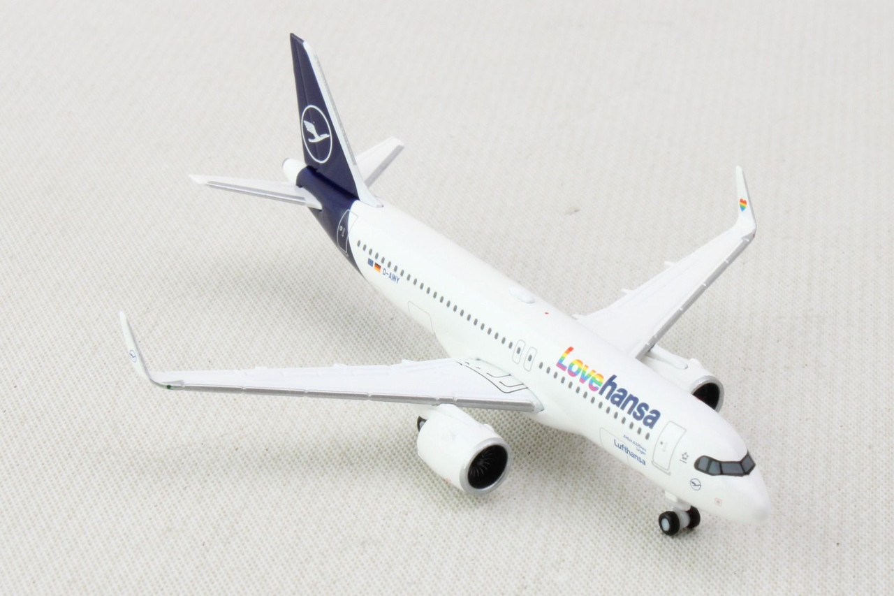Herpa Lufthansa A320neo Lovehansa (limited) HE537155 1:500