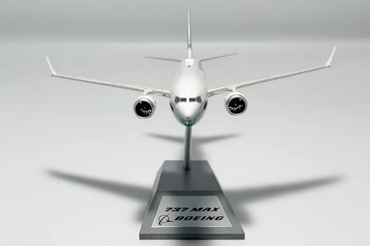 Boeing 737 MAX 9 1:200 モデルプレーン Boeing Unified 737 MAX 9 1:200 Model – The Boeing Store