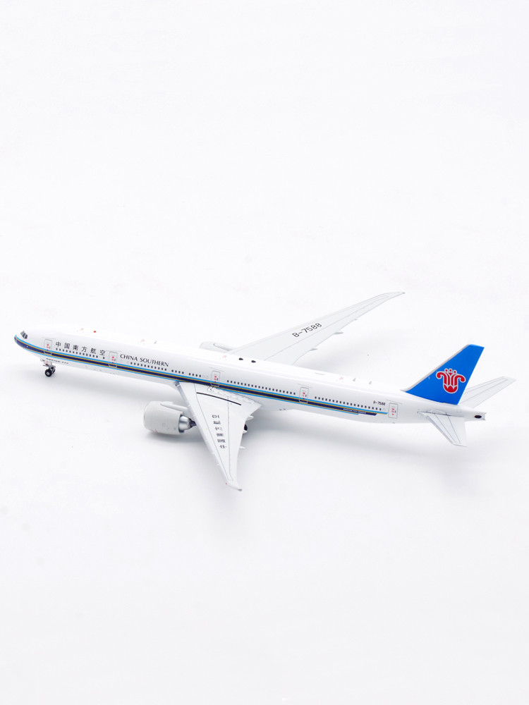 Aviation400 China Southern Airlines Boeing 777-31B/ER B-7588