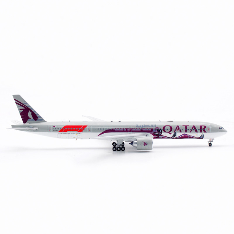 Aviation400 Qatar Airways Boeing 777-3DZER 