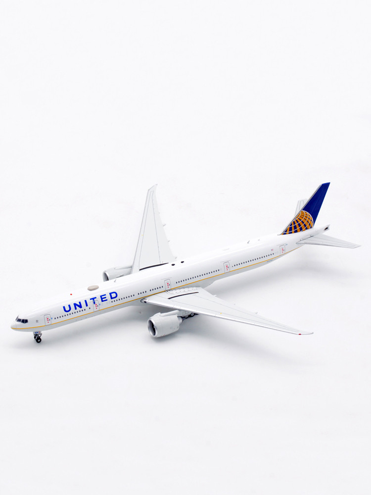 United Airlines 4個セット（エアバス2、ボーイング2）1/400 Aviation400 United Airlines Boeing 777-322ER N2534U AV4179 1:400