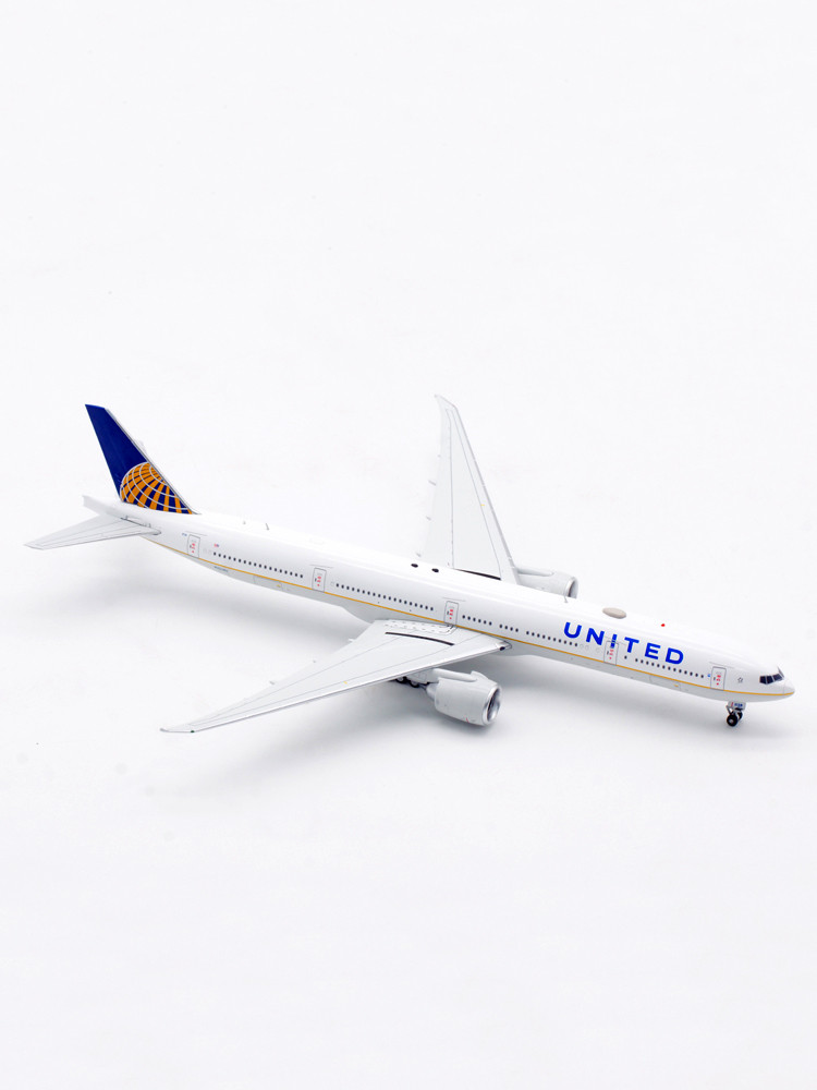 Aviation400 United Airlines Boeing 777-322ER N2534U AV4179 1:400