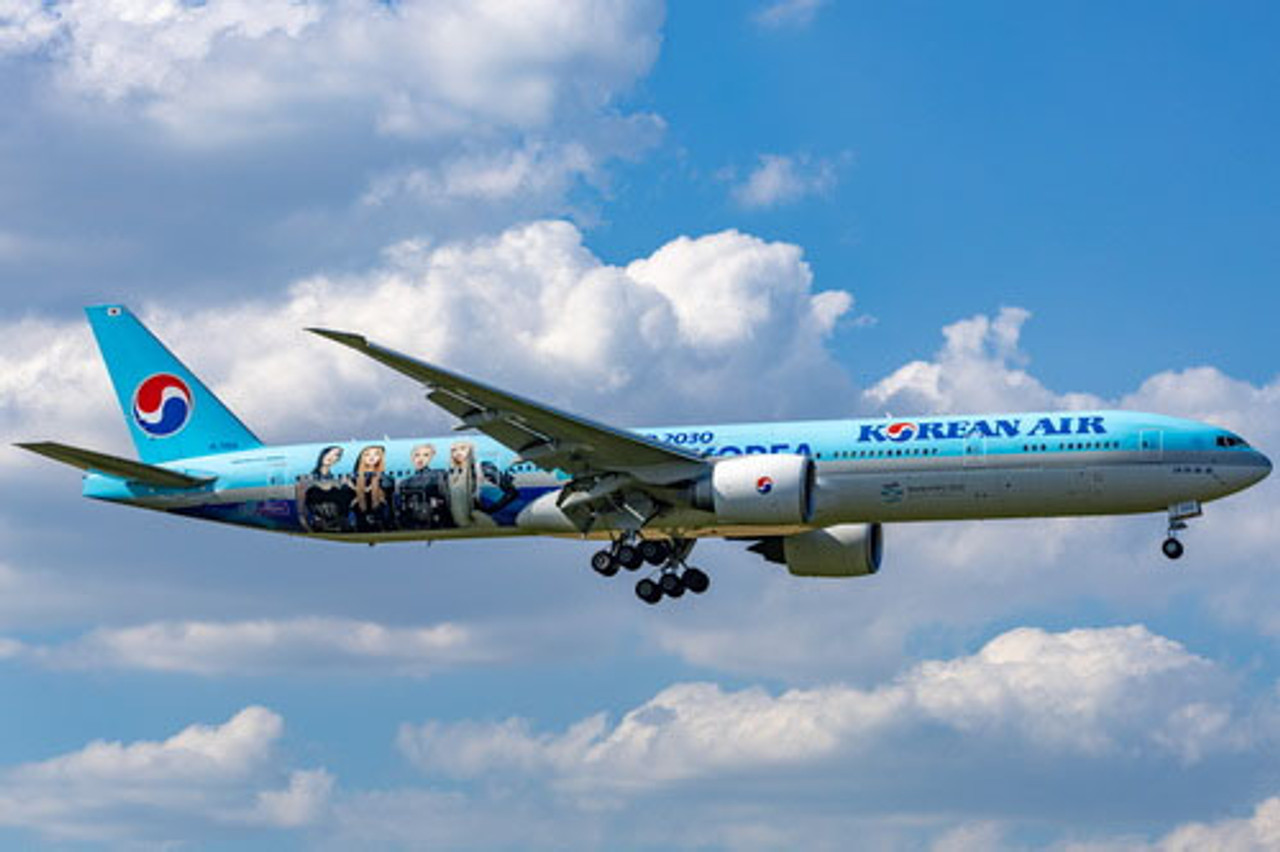 herpa 1 200 KOREAN AIR B-777 WORLD CUP - 航空機