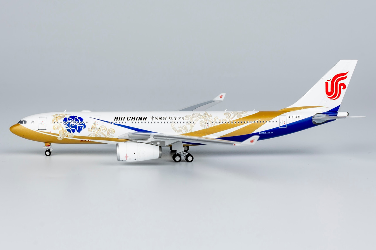 1:125スケールエアバス A330-200 モデル エアチャイナ 飛行機 NG Models Air China A330-200 Capital Pavilion cs B-6076 61067 1:400