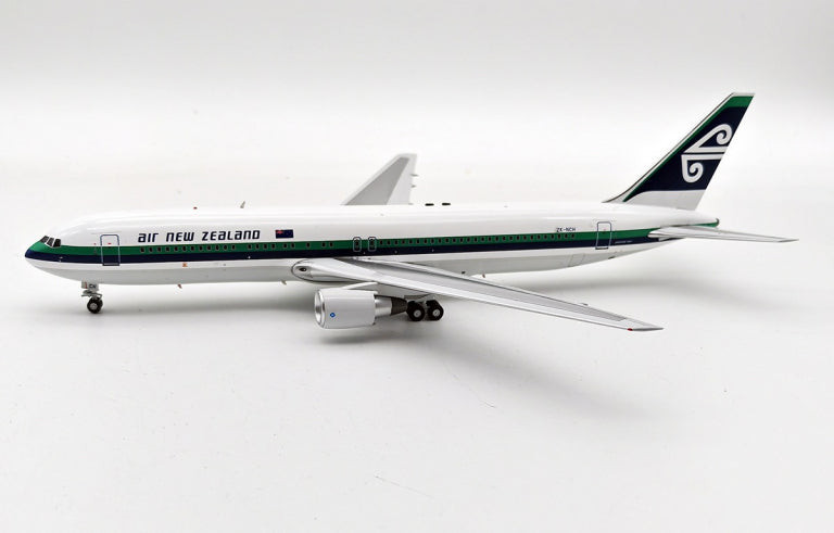 Inflight200 AIR NEW ZEALAND 767-300 ZK-NCH OLD COLOURS IF763NZ0423