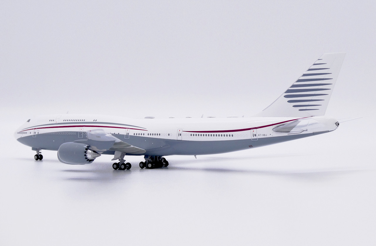 航空機・ヘリコプター QATAR AMIRI FLIGHT B747-8KB 1/400 JC Wings Qatar Amiri Flight Boeing 747-8(BBJ) A7-HBJ XX40162 Scale