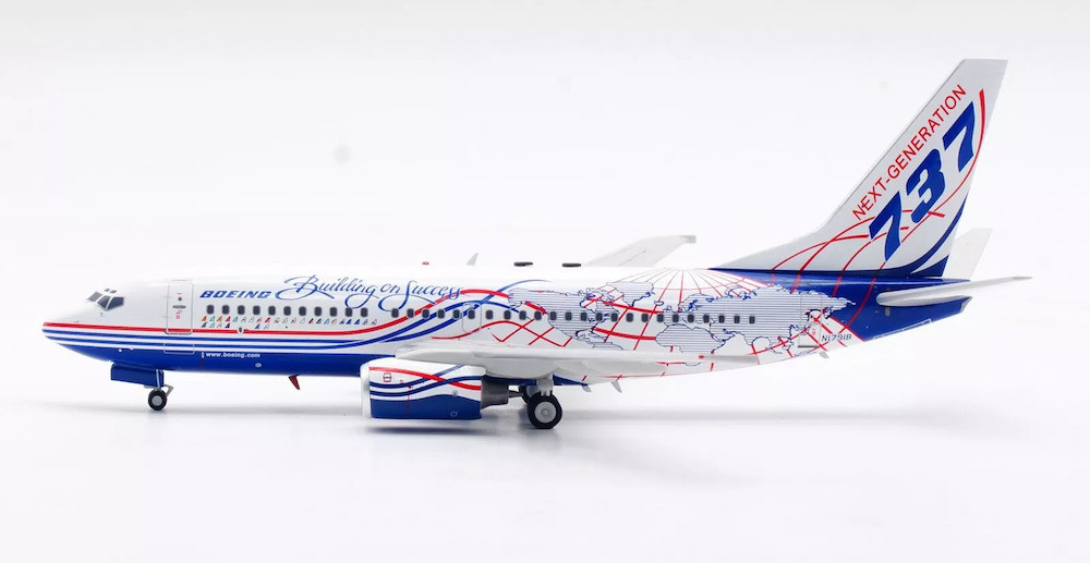 Inflight200 Boeing Boeing 737-75B N1791B with stand IF737791B 1:200